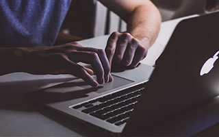 九游娱乐(jiuyou)官网-美国反曲弓女队在世界大学生射箭锦标赛中获得银牌，反曲弓世界纪录